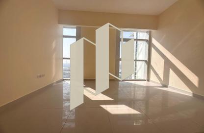 Apartment - 2 Bedrooms - 3 Bathrooms for rent in Tala Tower - Marina Square - Al Reem Island - Abu Dhabi