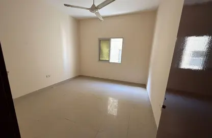 Apartment - 2 Bedrooms - 1 Bathroom for rent in Al Rashidiya Towers - Al Rashidiya - Ajman Downtown - Ajman