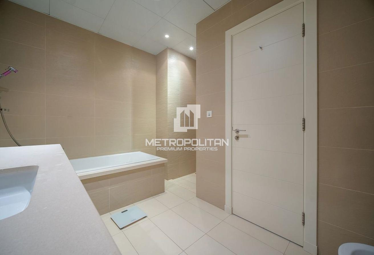 Luxury | Private Beach Access | VOT | Furnished photo 20