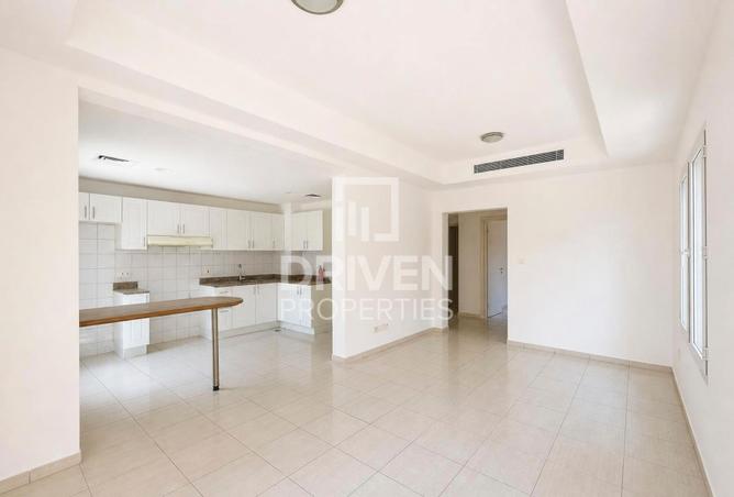 143752705 - Property Image 2