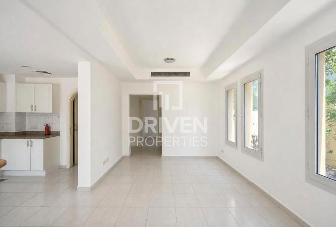 143752705 - Property Image 3