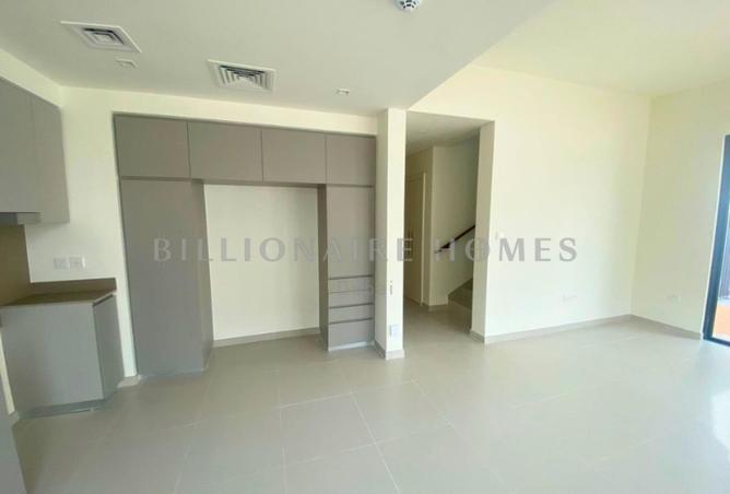 70272817 - صورة العقار 3