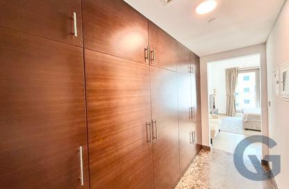 Apartment - Studio - 1 Bathroom for rent in Sparkle Tower 2 - Sparkle Towers - Dubai Marina - Dubai