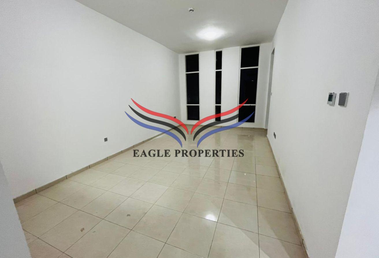 1 MONTH RENT FREE | Price Drop | Chiller Free photo 7