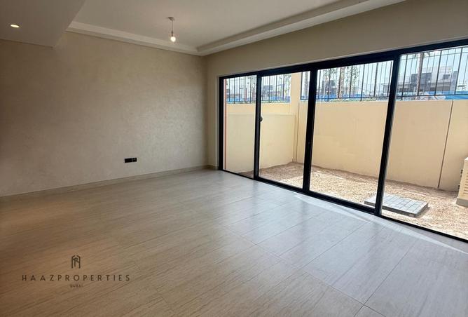 92258731 - صورة العقار 2