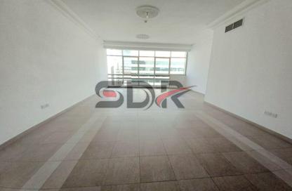 Apartment - 3 Bedrooms - 4 Bathrooms for rent in Tessco Building - Electra Street - Abu Dhabi