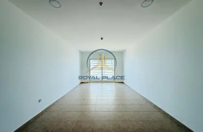 Apartment - 1 Bedroom - 2 Bathrooms for rent in Sulafa Tower - Dubai Marina - Dubai