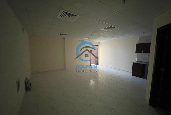 136076102 - Property Image 2
