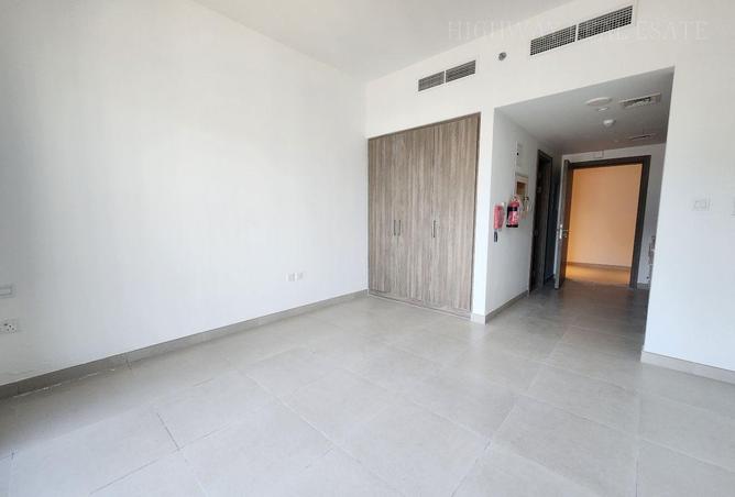 96533013 - Property Image 3