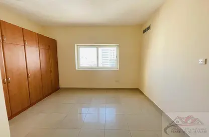 شقة - 2 غرف نوم - 2 حمامات للايجار في برج لؤلؤة الخليج - النهدة - الشارقة