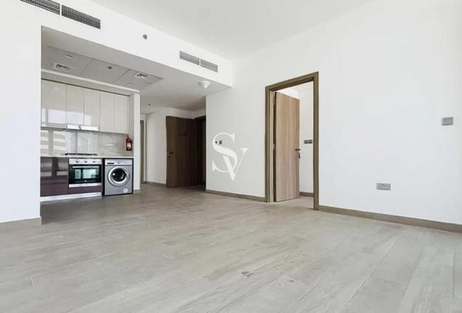 94017458 - Property Image 3