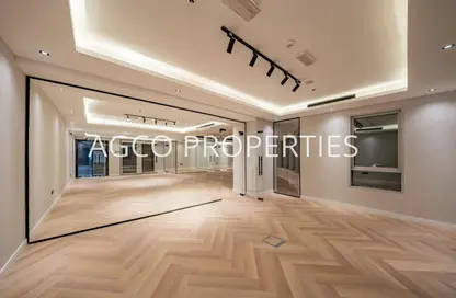 Office Space - Studio for rent in Crystal Tower - Business Bay - Dubai