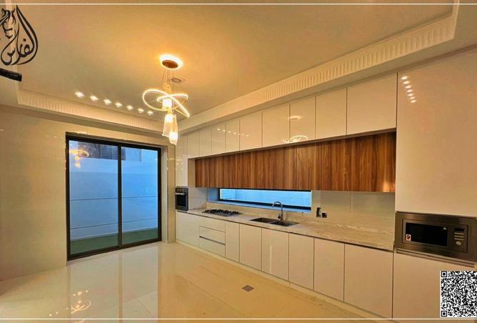 99961838 - Property Image 2
