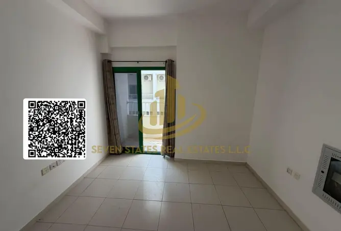 163708988 - Property Image 3