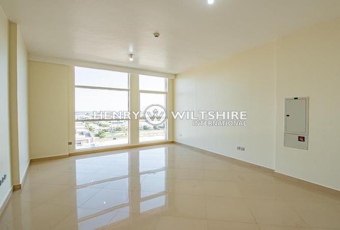 76966518 - Property Image 3