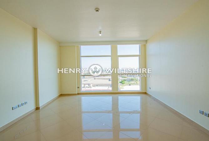 76966518 - Property Image 2