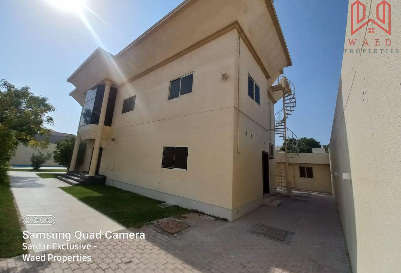 Lavish 5BR Villa with Private Pool-Spacious Garden photo 6