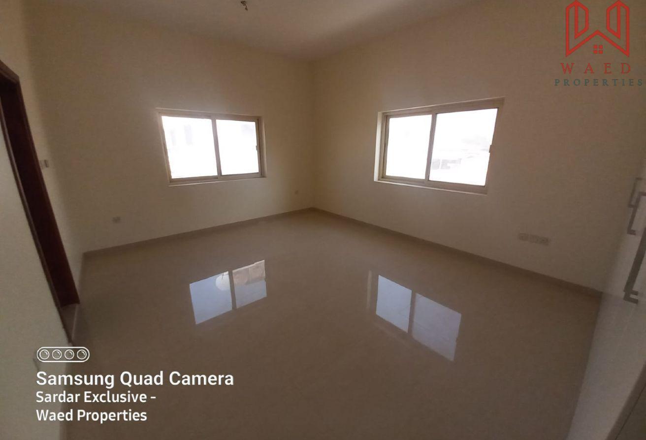 Lavish 5BR Villa with Private Pool-Spacious Garden photo 11