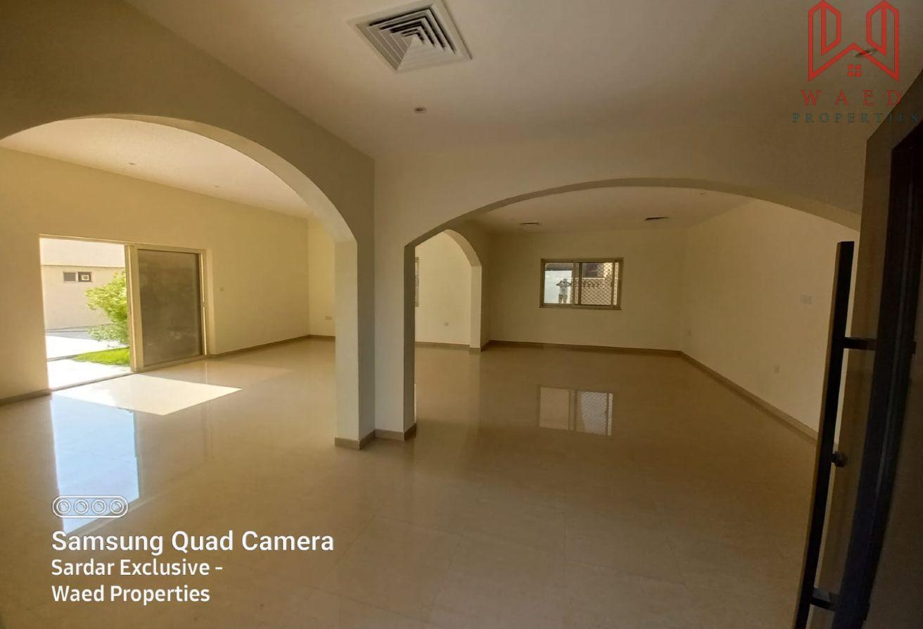 Lavish 5BR Villa with Private Pool-Spacious Garden photo 7