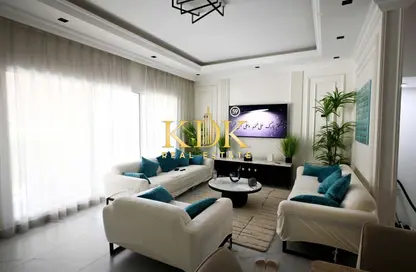 فيلا - 4 غرف نوم - 7 حمامات للايجار في حديقة ويستار تيراس - الضاحية 13 - قرية جميرا الدائرية - دبي