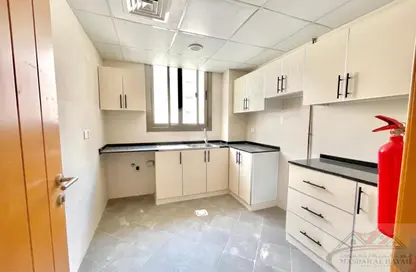 Apartment - 1 Bedroom - 2 Bathrooms for rent in Muwailih Building - Muwaileh - Sharjah