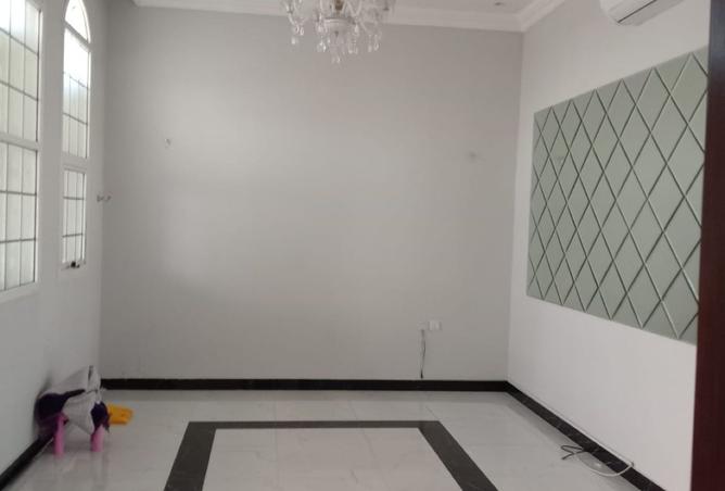 135639427 - Property Image 3