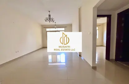 Apartment - 1 Bedroom - 2 Bathrooms for rent in Muwailih Building - Muwaileh - Sharjah
