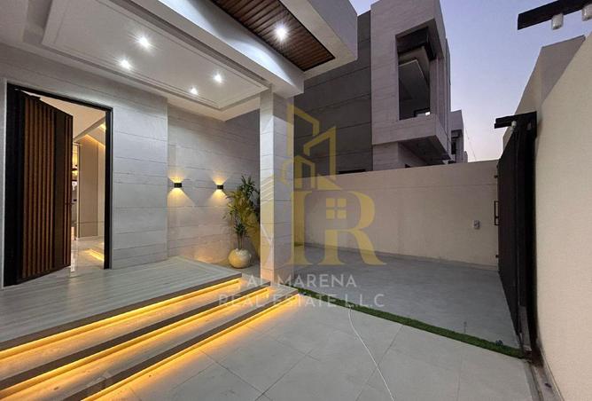 73842603 - Property Image 3