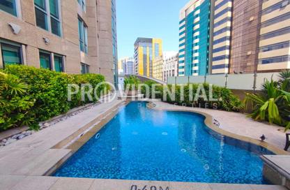 Apartment - 2 Bedrooms - 4 Bathrooms for rent in Capital Plaza Tower B - Capital Plaza - Corniche Road - Abu Dhabi