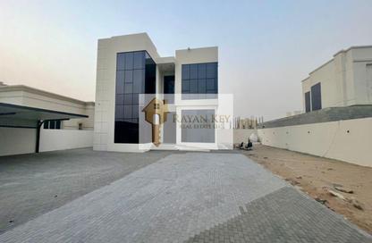 Villa - 4 - 4 for rent in Al Aweer 1 - Al Aweer - Dubai Villa - 4 - 4 for rent in Al Aweer 1 - Al Aweer - Dubai