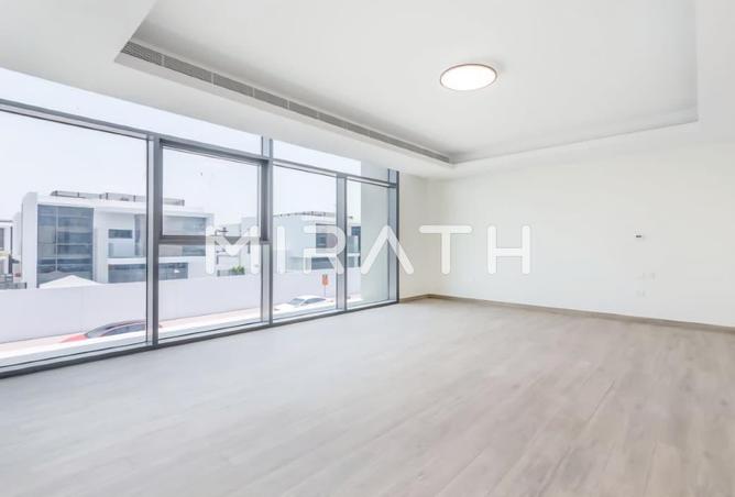 128834108 - Property Image 3