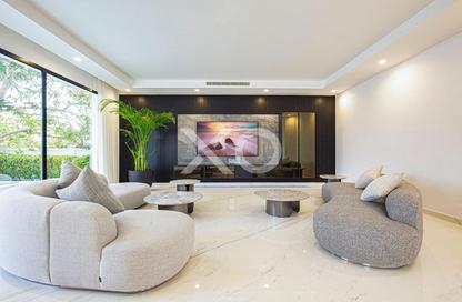 Villa - 7 Bedrooms - 7+ Bathrooms for rent in Signature Villas Frond L - Signature Villas - Palm Jumeirah - Dubai
