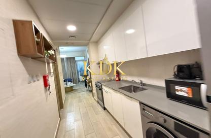 Apartment - Studio - 1 for rent in Bloom Towers C - Bloom Towers - District 10 - Jumeirah Village Circle - Dubai