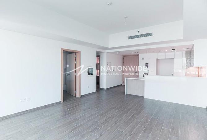 94007251 - Property Image 3