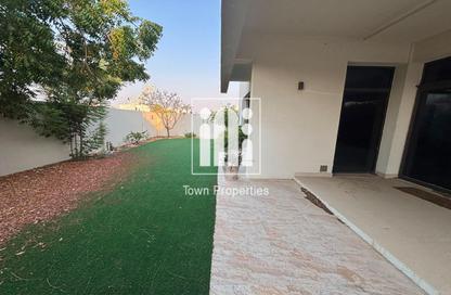 Villa - 4 Bedrooms - 7 Bathrooms for rent in West Yas - Yas Island - Abu Dhabi