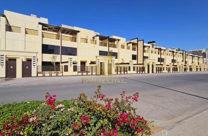Villa - 3 - 4 for rent in Arenco Villas - District 14 - Jumeirah Village Circle - Dubai