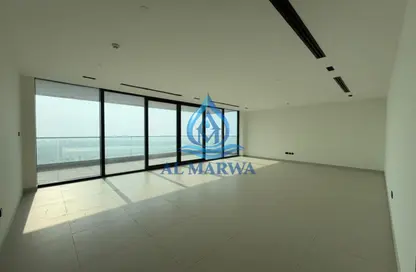 Apartment - 4 Bedrooms - 6 Bathrooms for rent in Sharjah Terraces - Al Khan Lagoon - Al Khan - Sharjah