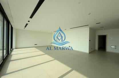 Apartment - 4 - 6 for rent in Sharjah Terraces - Al Khan Lagoon - Al Khan - Sharjah Apartment - 4 - 6 for rent in Sharjah Terraces - Al Khan Lagoon - Al Khan - Sharjah