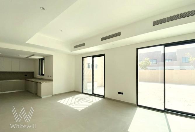 Corner | Single Row | Large Plot | Beach Access — photo 2