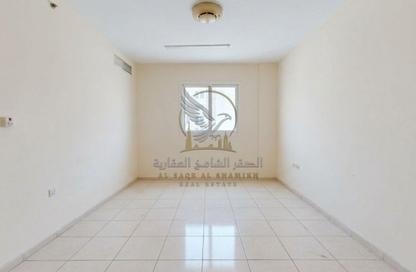 Apartment - 1 Bedroom - 2 Bathrooms for rent in Al Qulaya'ah - Al Sharq - Sharjah
