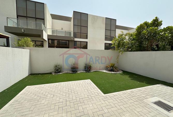 136575423 - Property Main Image
