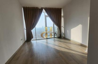 Apartment - Studio - 1 Bathroom for rent in Bloom Towers C - Bloom Towers - District 10 - Jumeirah Village Circle - Dubai