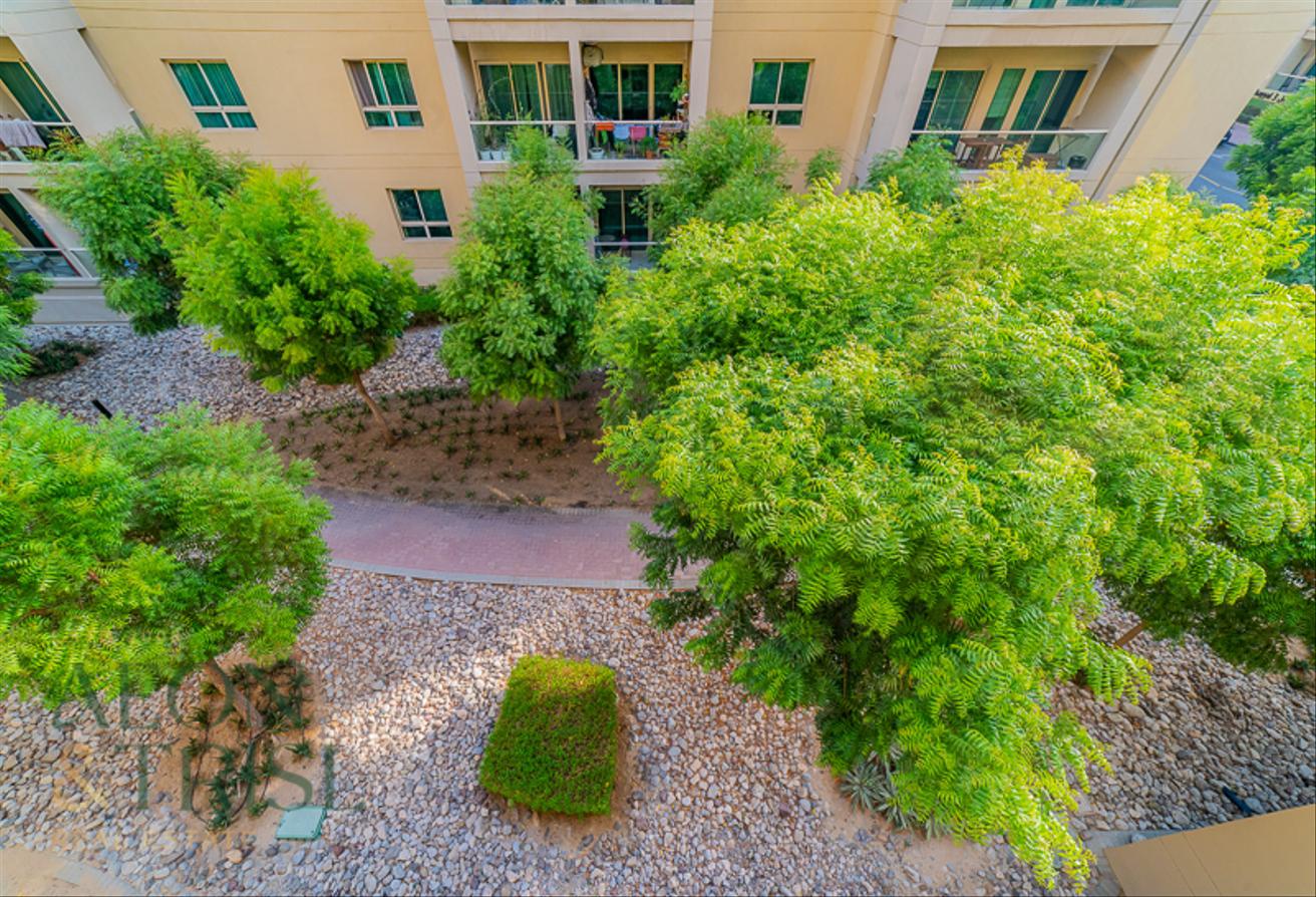 Al Alka | Fully Furnished | Upgraded Unit photo 10