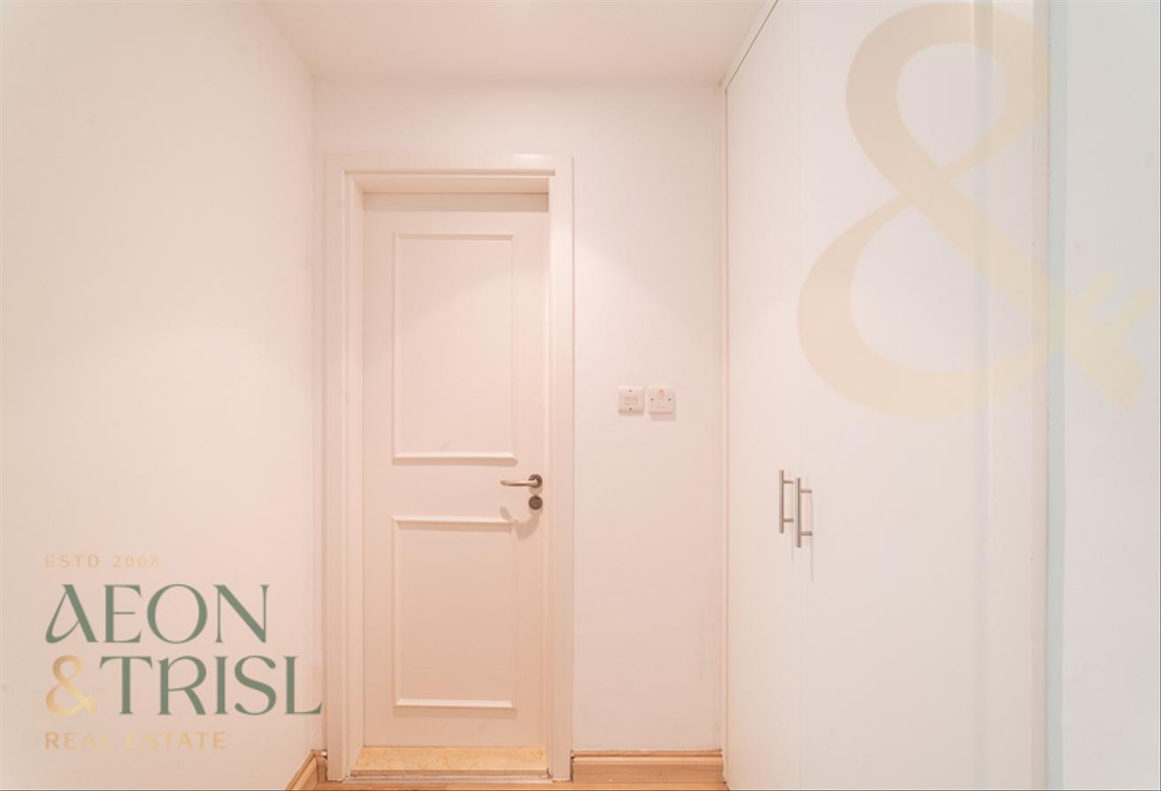 Al Alka | Fully Furnished | Upgraded Unit photo 7