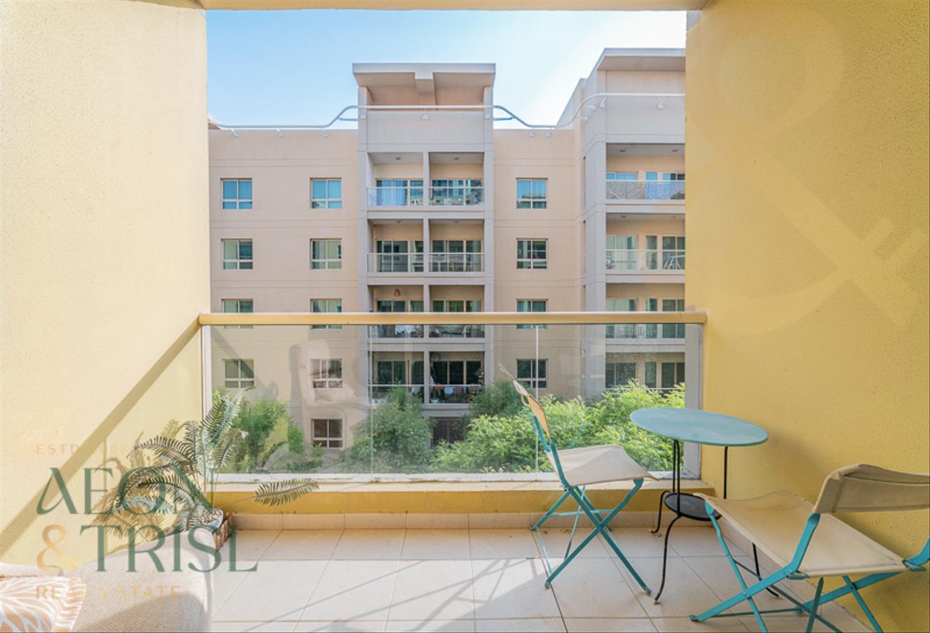 Al Alka | Fully Furnished | Upgraded Unit photo 11