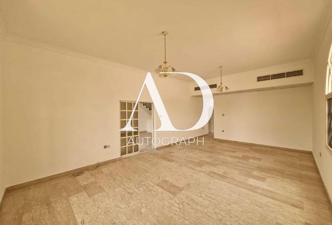 125153061 - Property Image 2