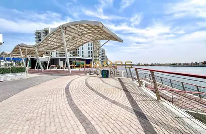 Apartment - 2 Bedrooms - 2 Bathrooms for rent in Waters Edge - Yas Island - Abu Dhabi