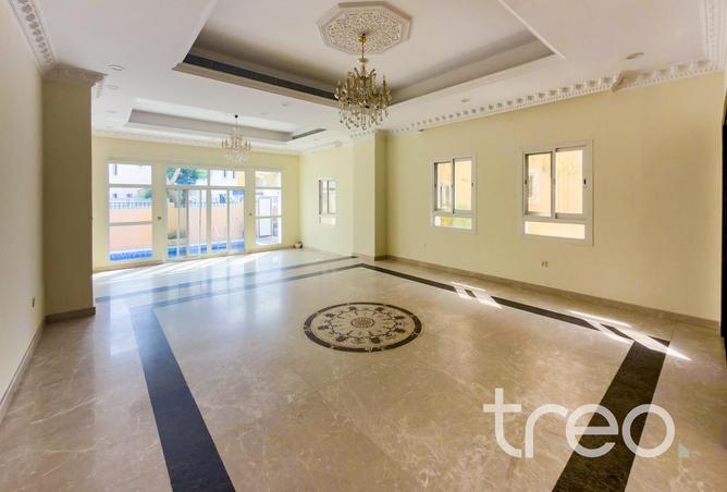 73113101 - Property Image 2