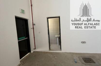 Warehouse - Studio - 1 Bathroom for rent in Umm Dir - Umm Al Quwain