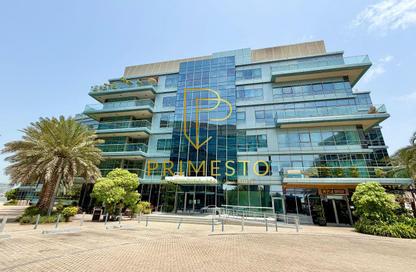 Apartment - 2 Bedrooms - 3 Bathrooms for rent in Al Marasy - Al Bateen - Abu Dhabi